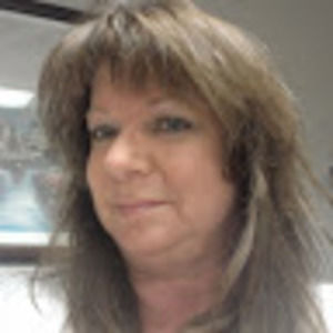 Meet your Posher, Traci